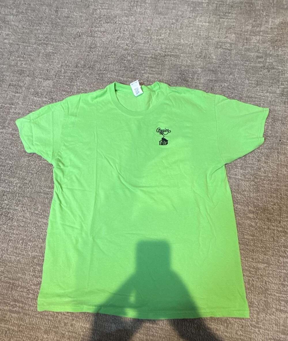 Neon Lime Green Aggies Embroidered Graphic T-Shirt Size L